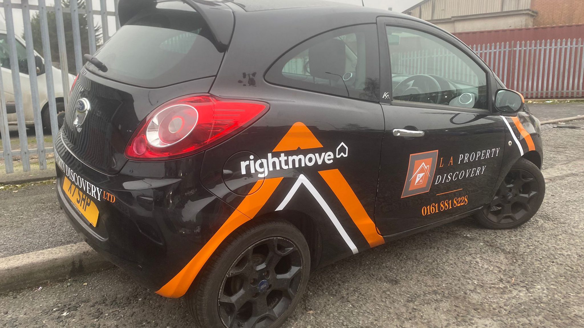 LA Vehicle Graphics